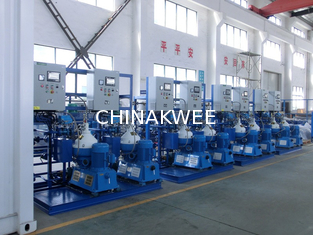 China Waste Engine Lubrication Oil Purifier Separator Self Cleaning 50Hz / 60Hz 30000L/H supplier